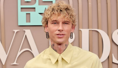 Machine Gun Kelly Says He Only Eats a ‘Couple Times a Week’ | Machine Gun Kelly | Just Jared: Celebrity News and Gossip
