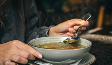 Eating disorder symptoms in teens can be traced back to family hardship, reveals new study