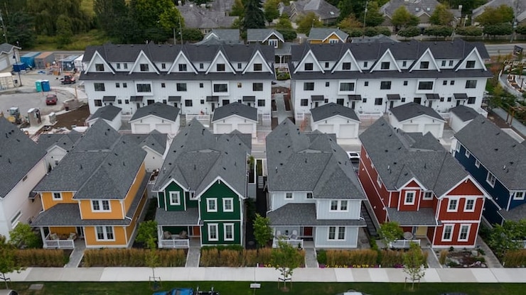 New single-family houses and townhouses being constructed in Delta, B.C., are seen on Aug. 12, 2024.