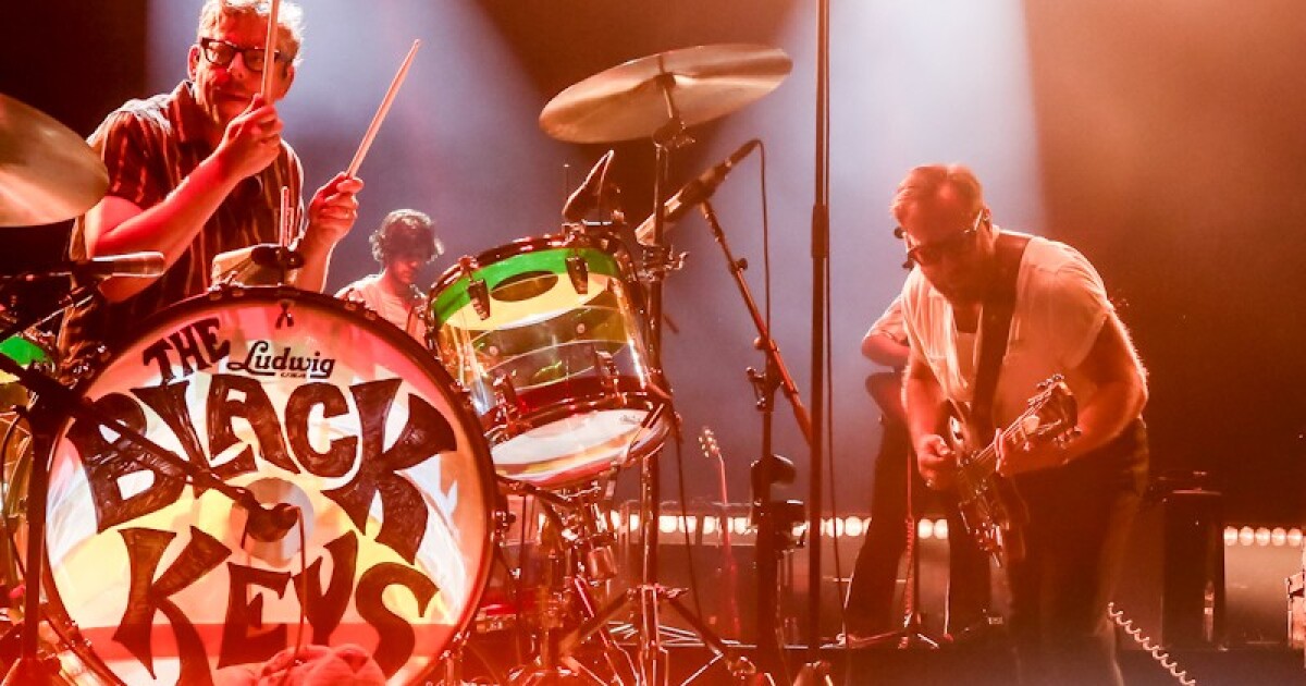 REVIEW: The Black Keys close out Musikfest with a bang