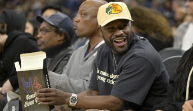 Floyd Mayweather Jr. wins massive bet on Lynx-Mercury WNBA playoff game