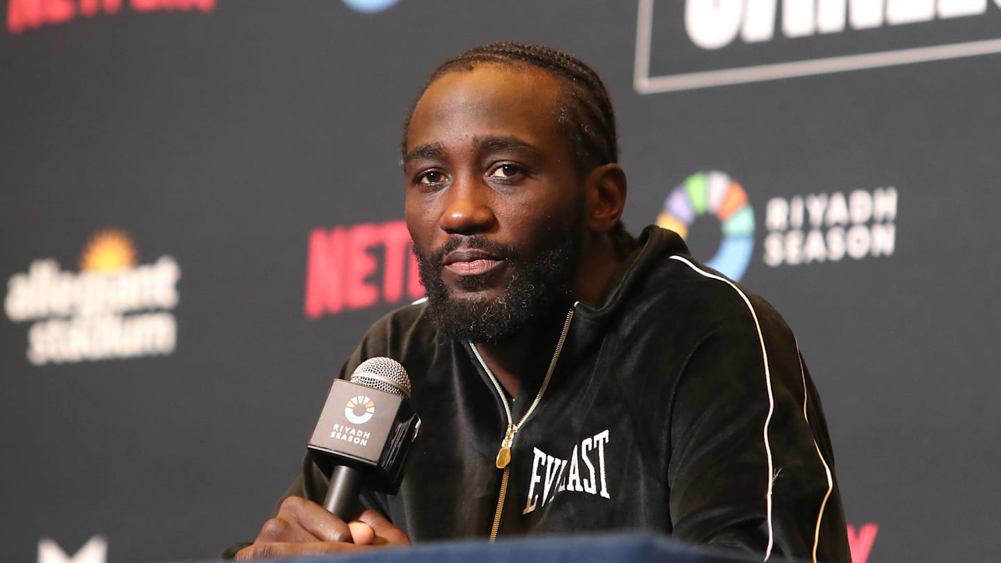 Terence Crawford Stripped Of WBA Title Belt In Telling Career Move
