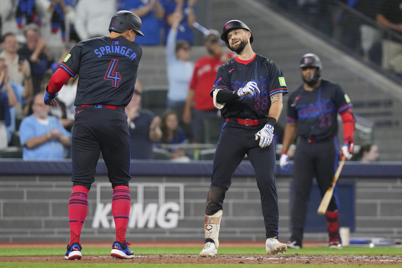 Blue Jays’ magic number down to two after 4-2 victory over Rays