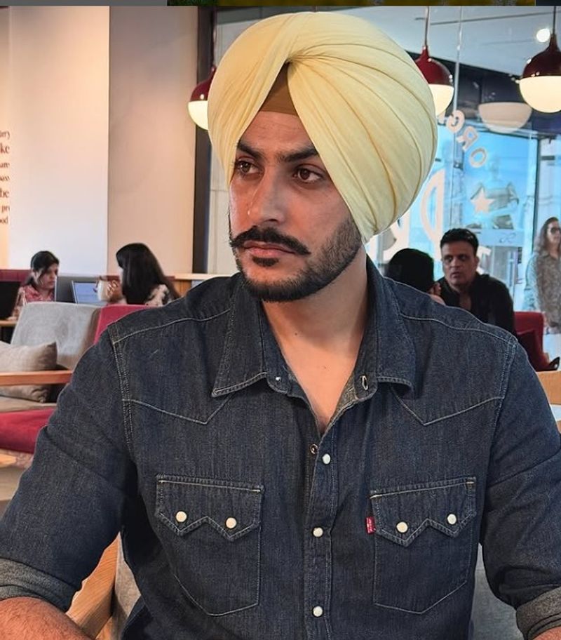 Punjabi singer Rajvir Jawanda in critical condition after road accident in Himachal