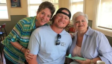 San Francisco Giants pitcher Logan Webb's grandmas are best friends, roommates and his biggest fans