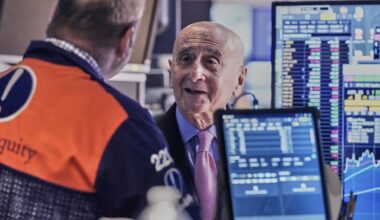 S&P/TSX composite up in late-morning trading, U.S. stock markets also higher