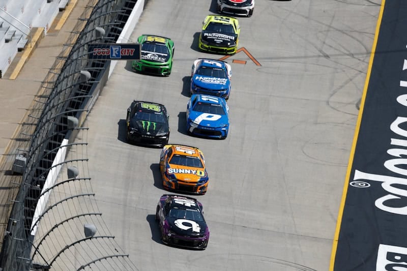 2025 Cup Bristol I pack racing - Alex Bowman, No. 48 Hendrick Motorsports Chevrolet (Credit: David Rosenblum/NKP)