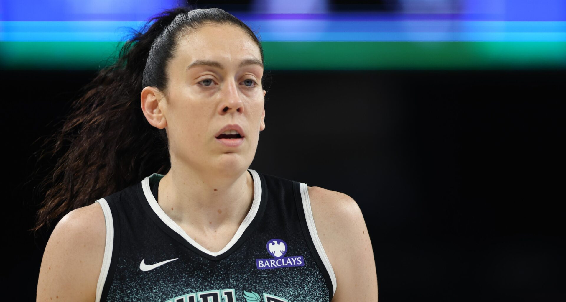Breanna Stewart Will Be Game-Time Decision for Liberty-Mercury Playoffs G2 amid Injury