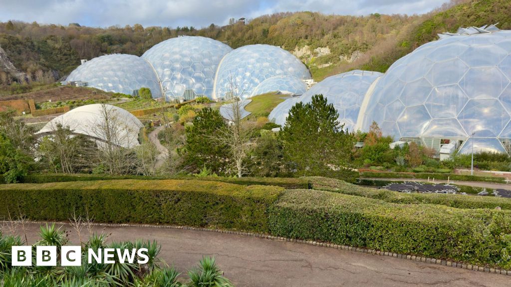Eden Project architect Sir Nicholas Grimshaw dies
