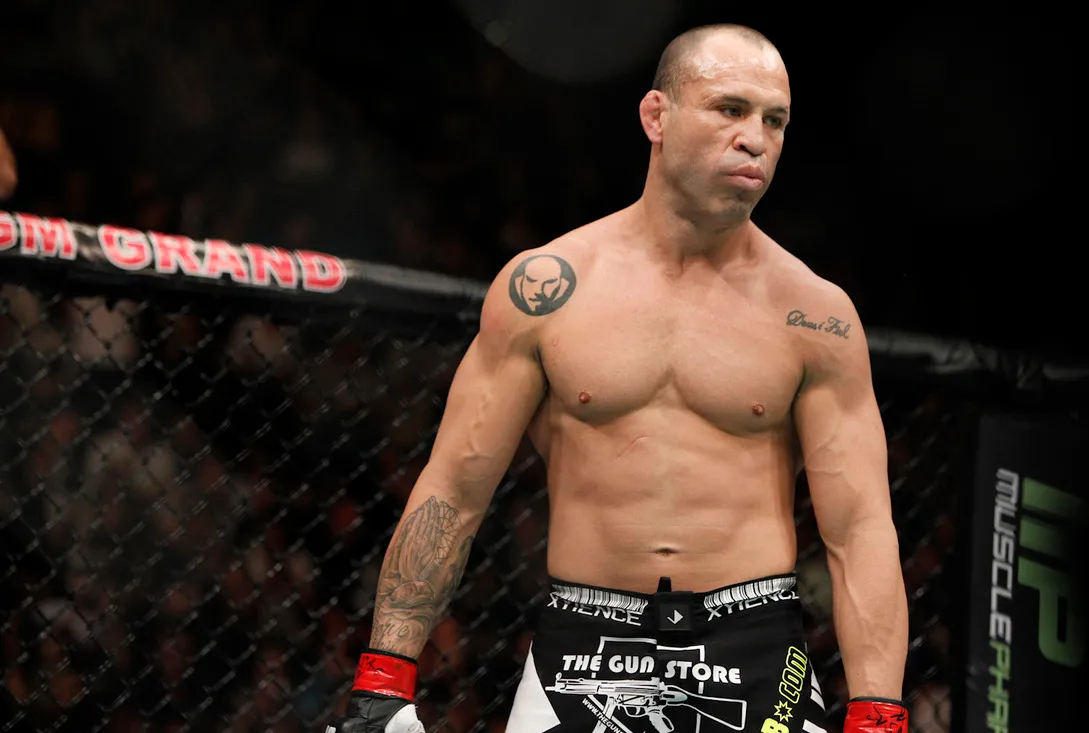 Video shows moment UFC icon is knocked out by man in tuxedo after chaotic boxing debut -