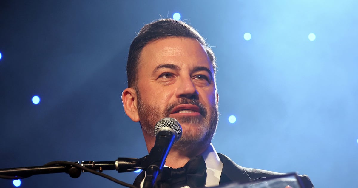 Canadian celebrities show their support for Jimmy Kimmel - CTV News