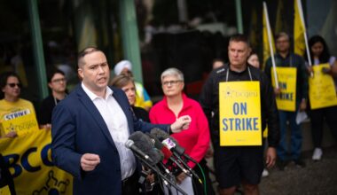 B.C. and public sector workers’ union break off talks without result
