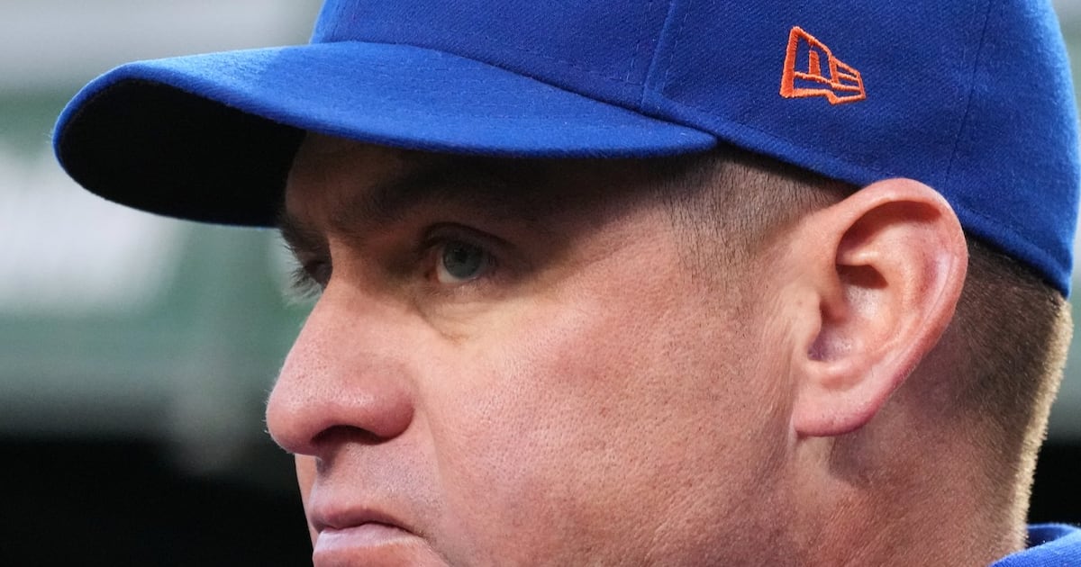 Mendoza will return as Mets manager following 2025 collapse