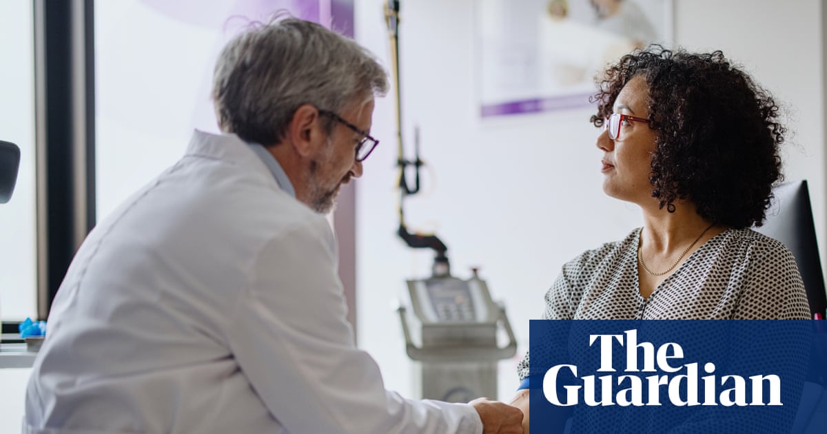 Private menopause tests risk undermining NHS care, doctors say | Menopause