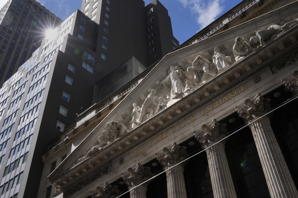 S&P/TSX closes lower as markets take a breather, U.S. markets gain ground