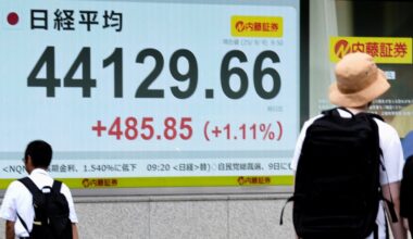 Asian shares mostly rise as focus shifts to Fed's next move
