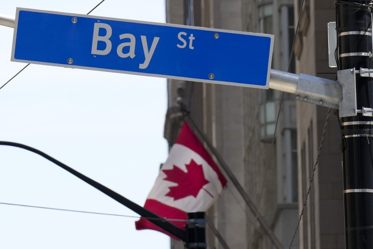 S&P/TSX composite finishes over 130 points higher amid U.S., Canadian jobs data