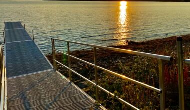 Canadians could potentially see one, last burst of summer