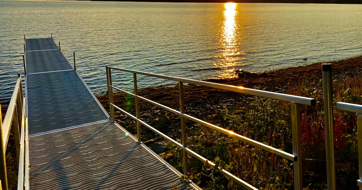 Canadians could potentially see one, last burst of summer