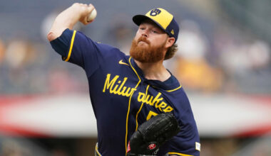 Brewers place RHP Brandon Woodruff on 15-day IL with right lat strain