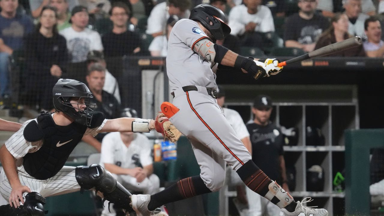 Cowser hits three-run homer as Orioles hand White Sox their fourth straight loss