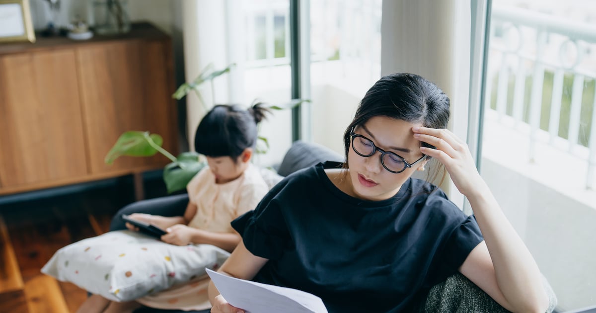 Canadians’ perception about their finances hits rock bottom