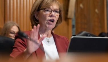 Tina Smith tells RFK Jr. to ‘just shut up’ over SSRI debate