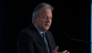 Former Bank of Canada governor warns both Canada and the United States headed towards a recession - CTV News