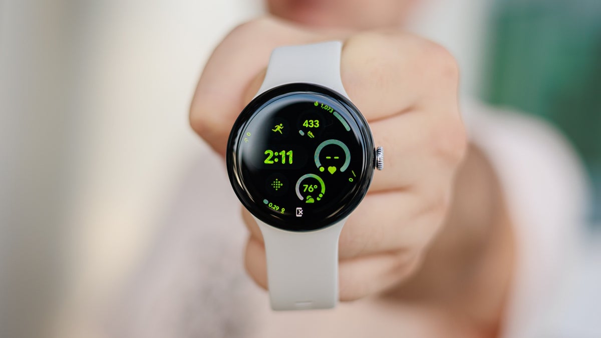 Google's Pixel Watch 3 is an unbeatable steal at its amazing new discounts