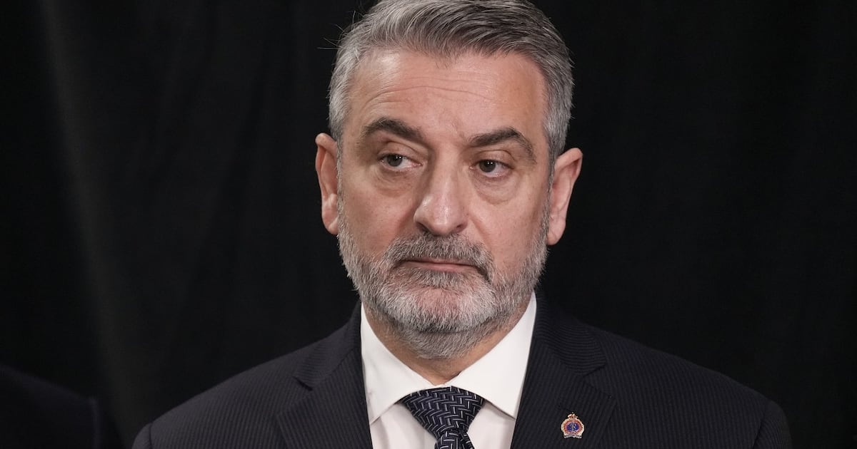 Ontarians skeptical of eliminating school board trustees: poll