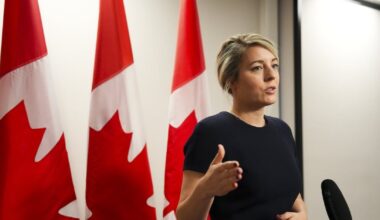 Industry minister Joly won’t say if federal climate targets are here to stay - CTV News