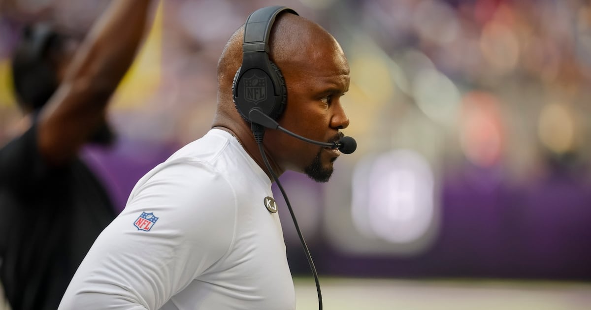 Brian Flores' attorneys file for reconsideration of arbitration order