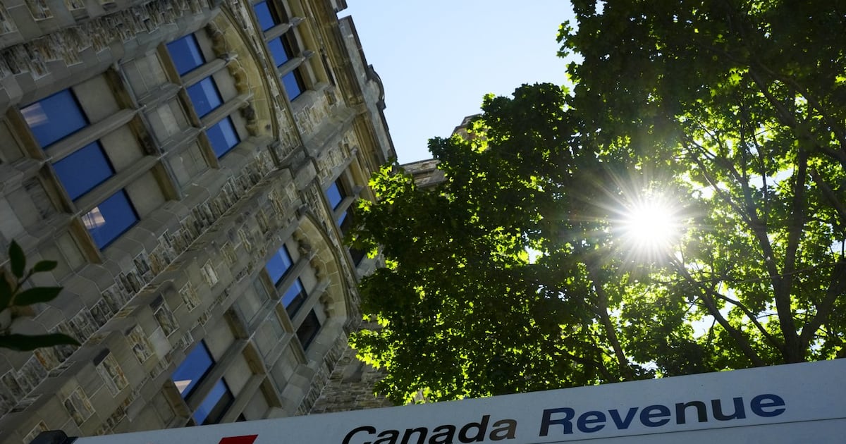 Revenue Canada bills Ontario children after parents die within same tax year