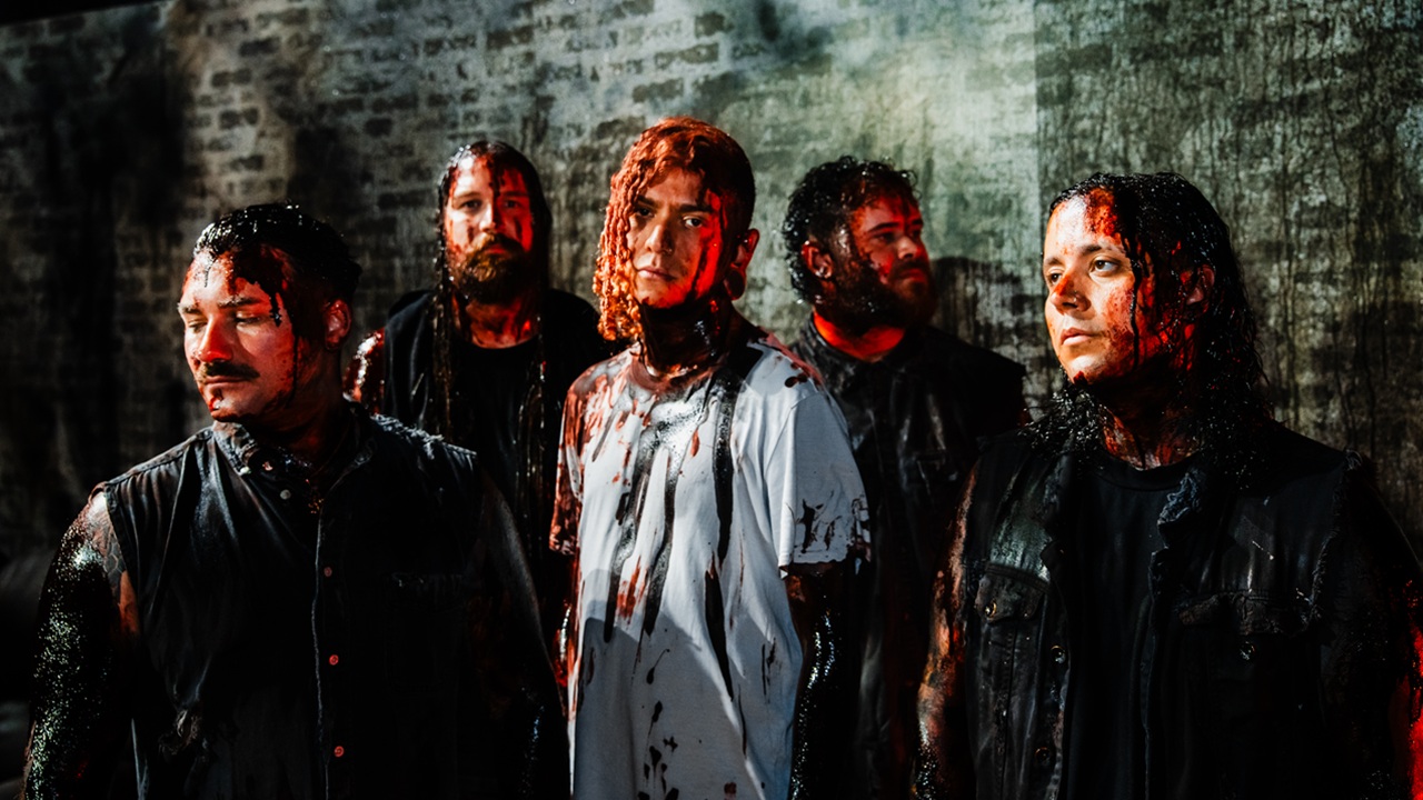 Lorna Shore