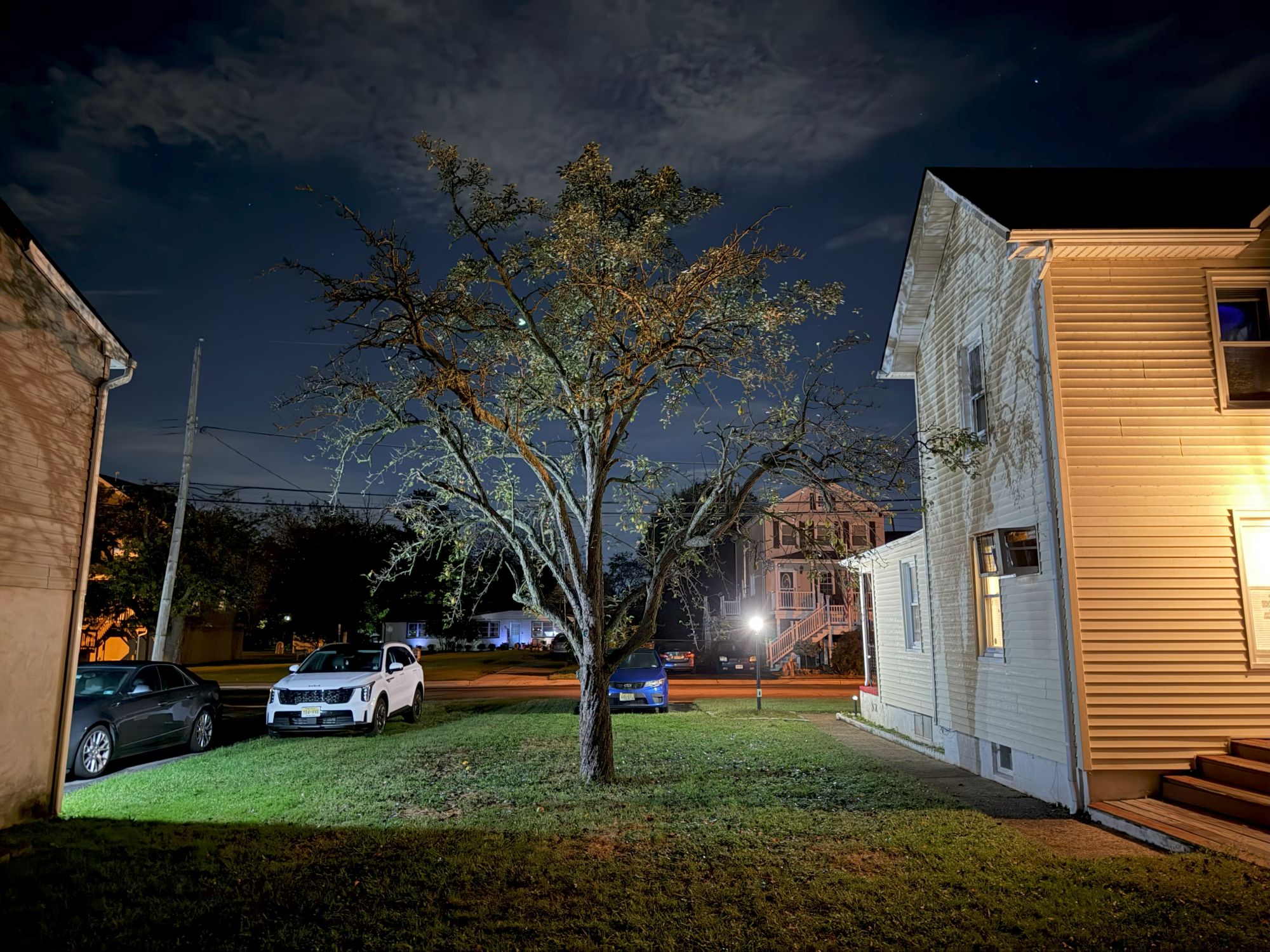 Apple iPhone 17 Pro Max low light sample.