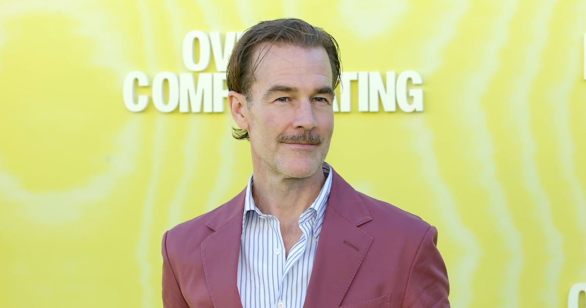 James Van Der Beek makes virtual appearance at ‘Dawson’s Creek’ reunion - CTV News