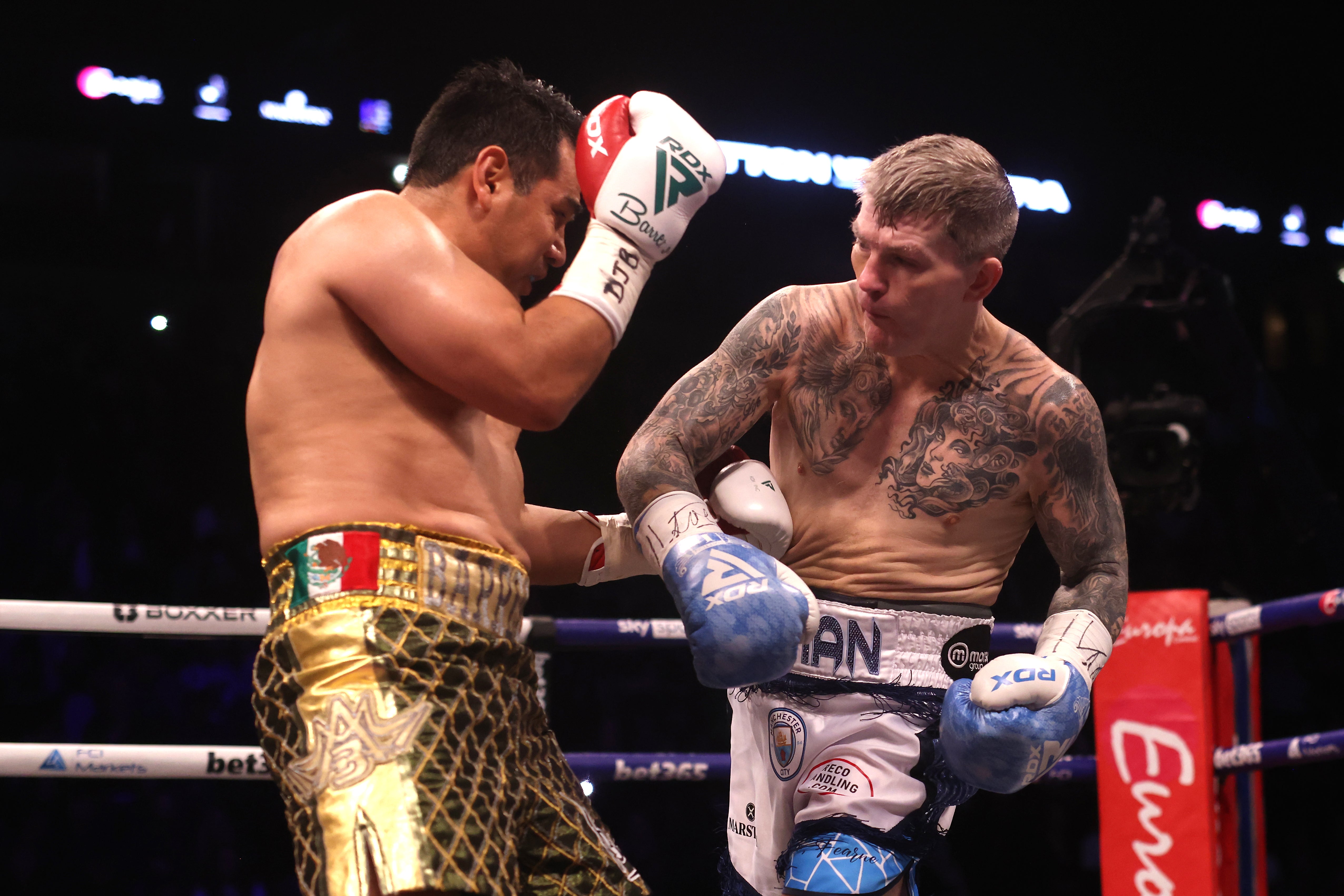 Barrera and Hatton had an exhibition bou in 2022