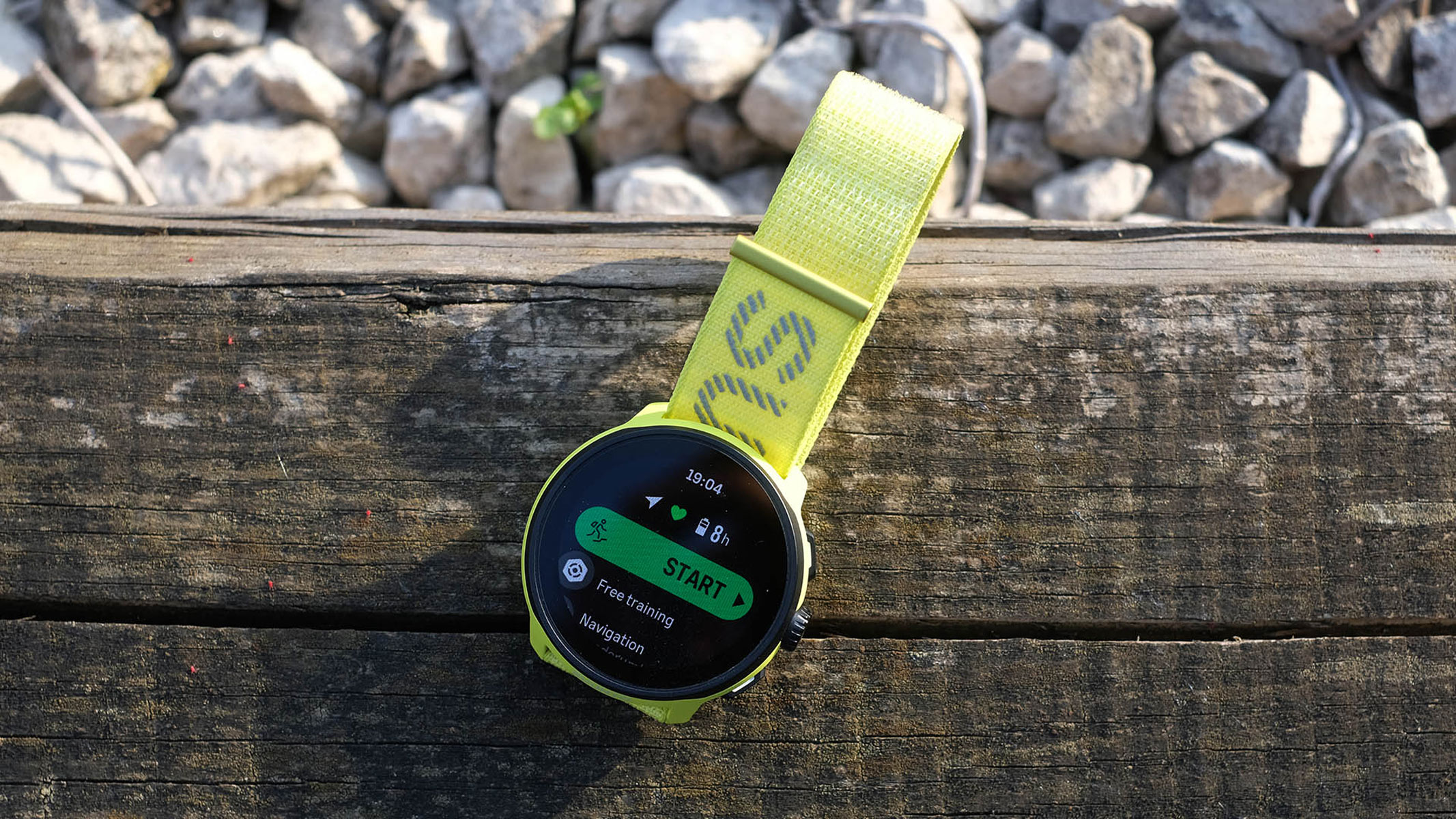 Suunto Run on a table outside, view from above