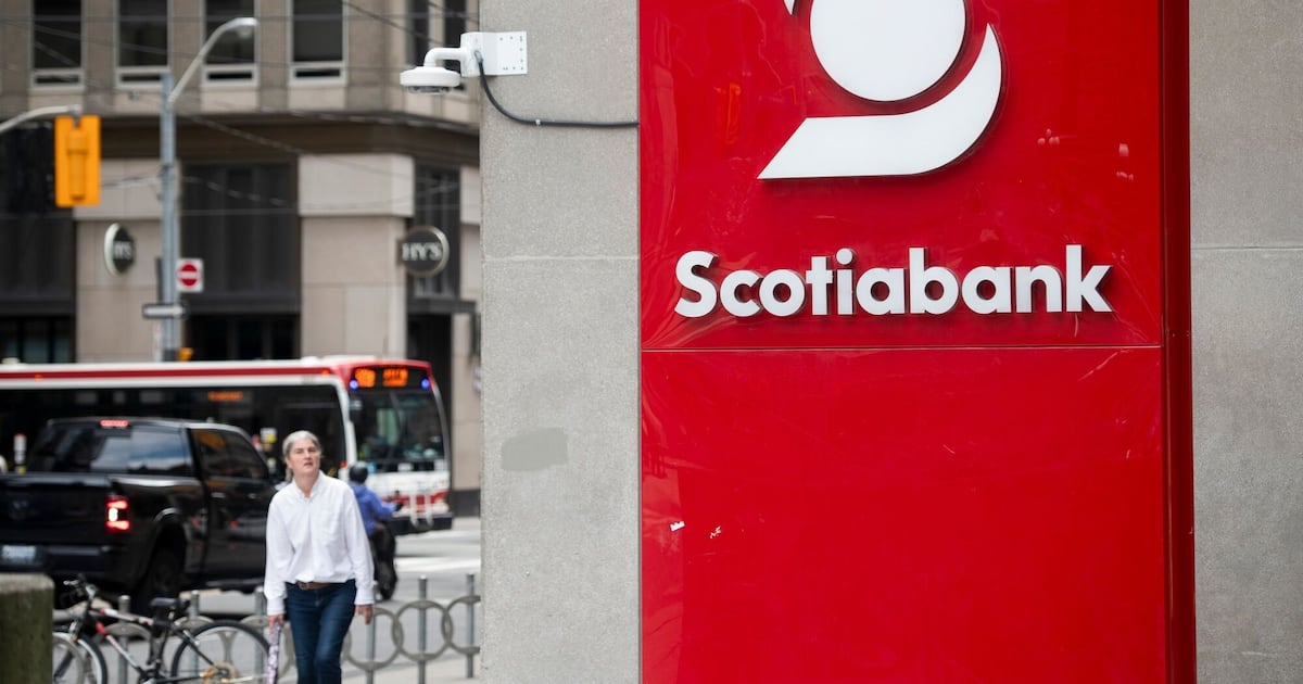 ‘Glitch’ to blame for Scotiabank approving, then cancelling credit cards