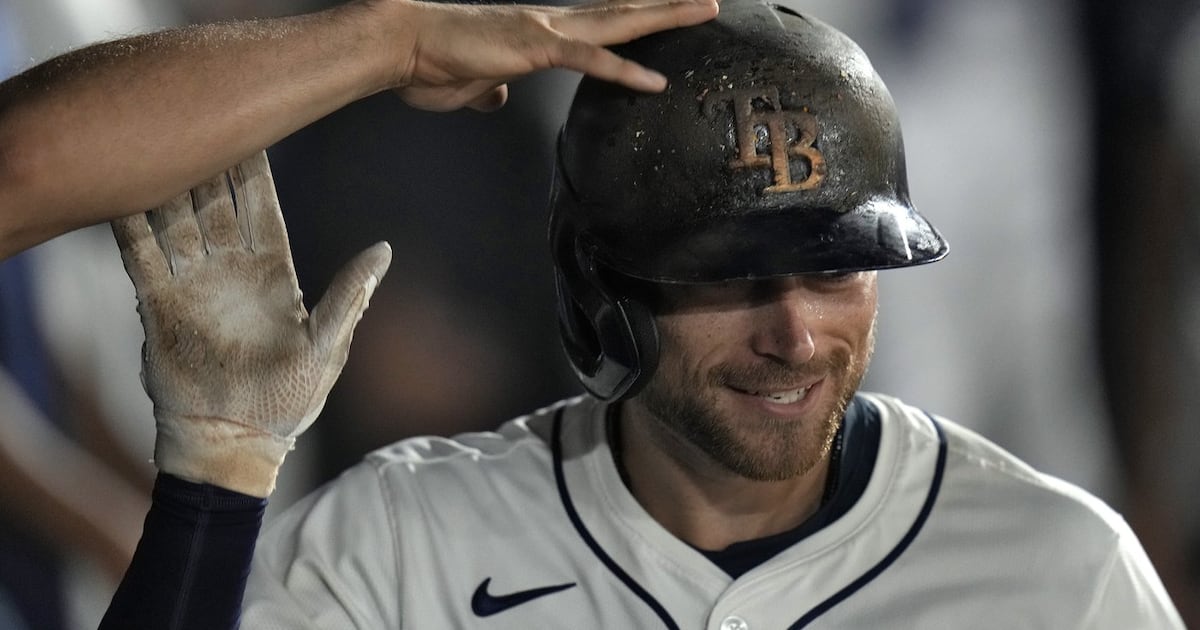 Tampa Bay Rays beat Boston Red Sox, who lose ground to Toronto Blue Jays, New York Yankees in playoff race
