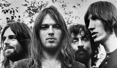 Pink Floyd posing for a photograph in 1973