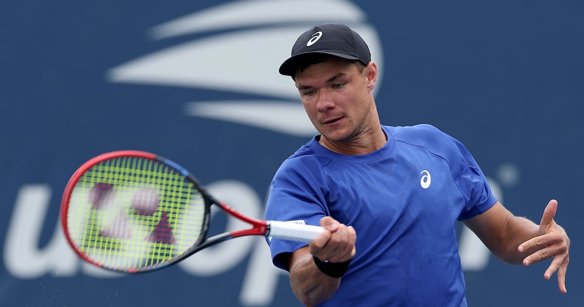 Tennis star Kamil Majchrzak meets young fan who had hat snatched from him in viral U.S. Open video - CTV News