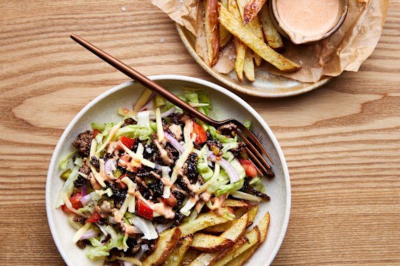 All the flavours of a burger reinterpreted as a wholesome bowl.