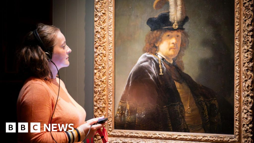 Slow down to view Rembrandt painting National Trust urges