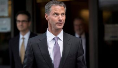 Nigel Wright, former Harper chief of staff, dead at 62