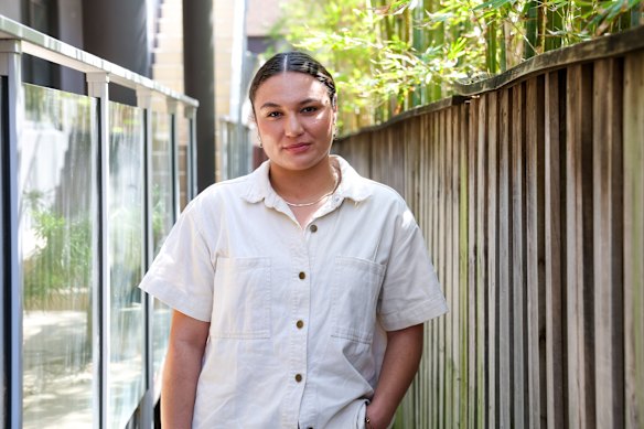 Lani Finau had problems juggling living independently and starting a business.