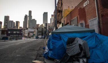Trump wants to force mentally ill homeless people into hospitals and treatment. He’s cutting the programs that fund them