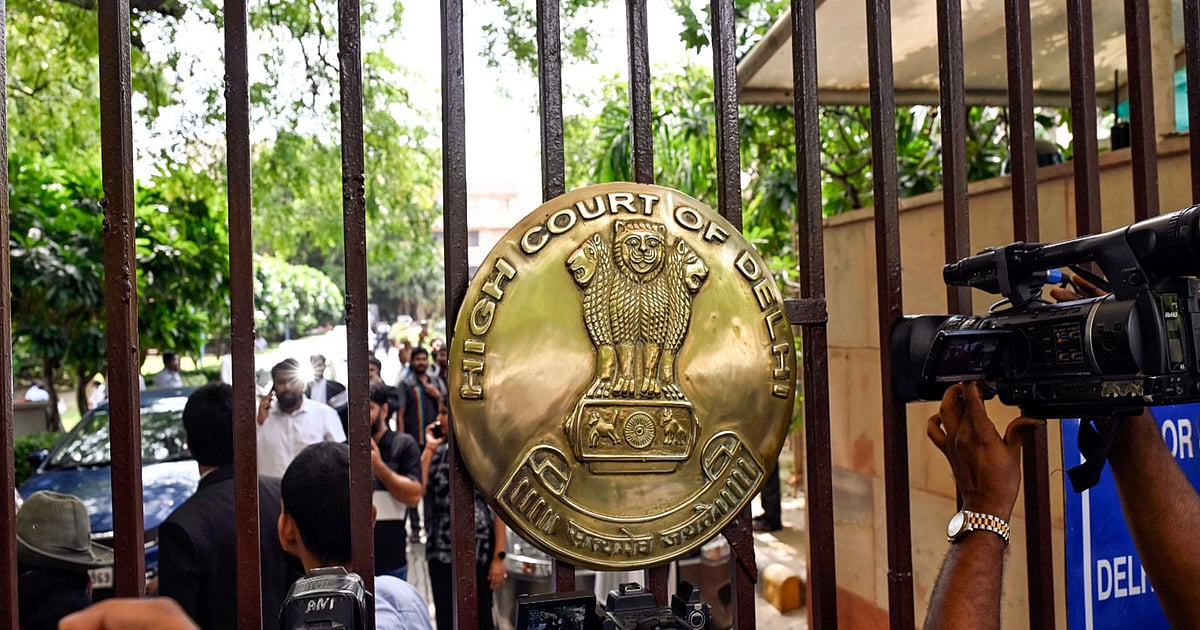 No sale of red-&-black pocket edition of Constitution: Delhi HC