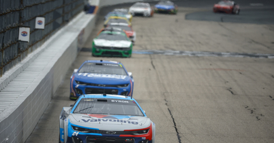 Larson, Elliott, Byron talk flat, short track improvement ahead of NASCAR playoff race at New Hampshire