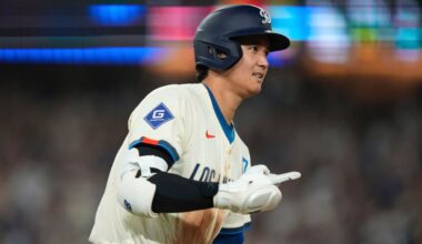 Shohei Ohtani hits 53rd home run, Dodgers top Giants
